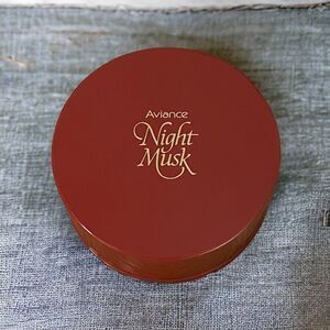 Aviance Night Musk Dusting Powder 4 OZ By Prince Matchabelli New Without Box Vtg